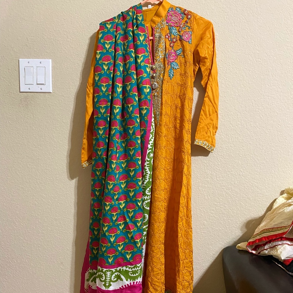 Pakistani Party Wear, Pakistani Dress